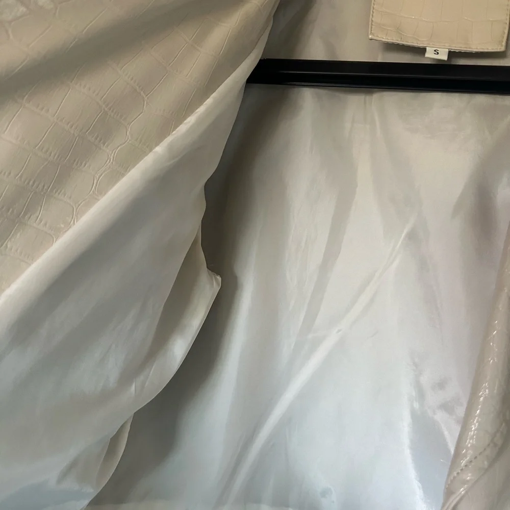 Italian faux Croc  Leather Jacket - Picture 4 of 4